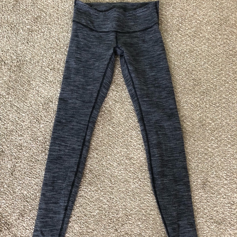 Lululemon Wunder Unders - Low Rise